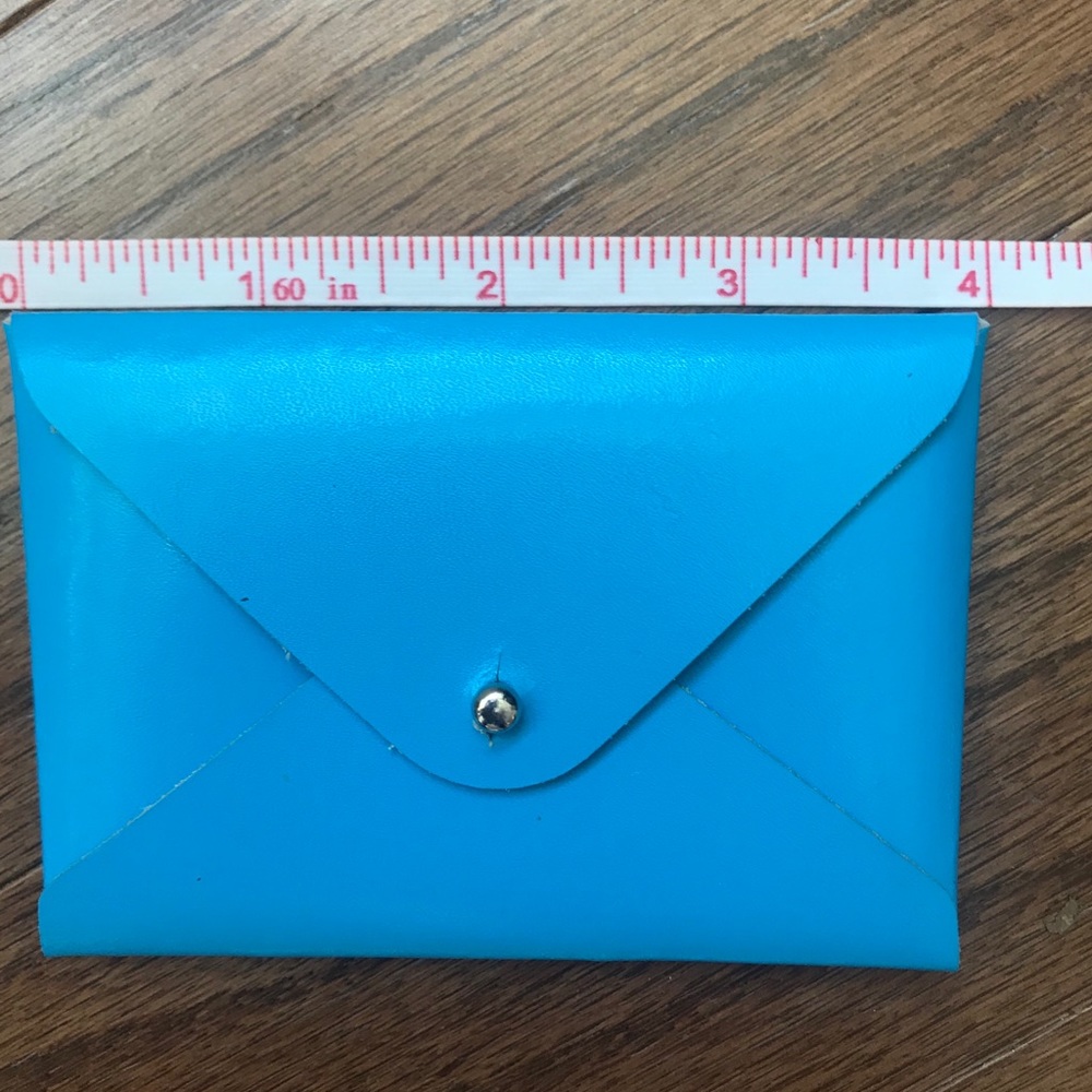💗 Paperthinks Recycled Leather Card Case